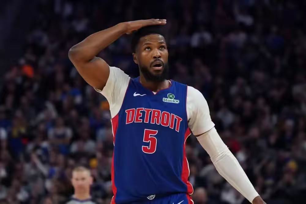 马利克·比斯利_nba马利克比斯利_马利克比斯利生涯薪资