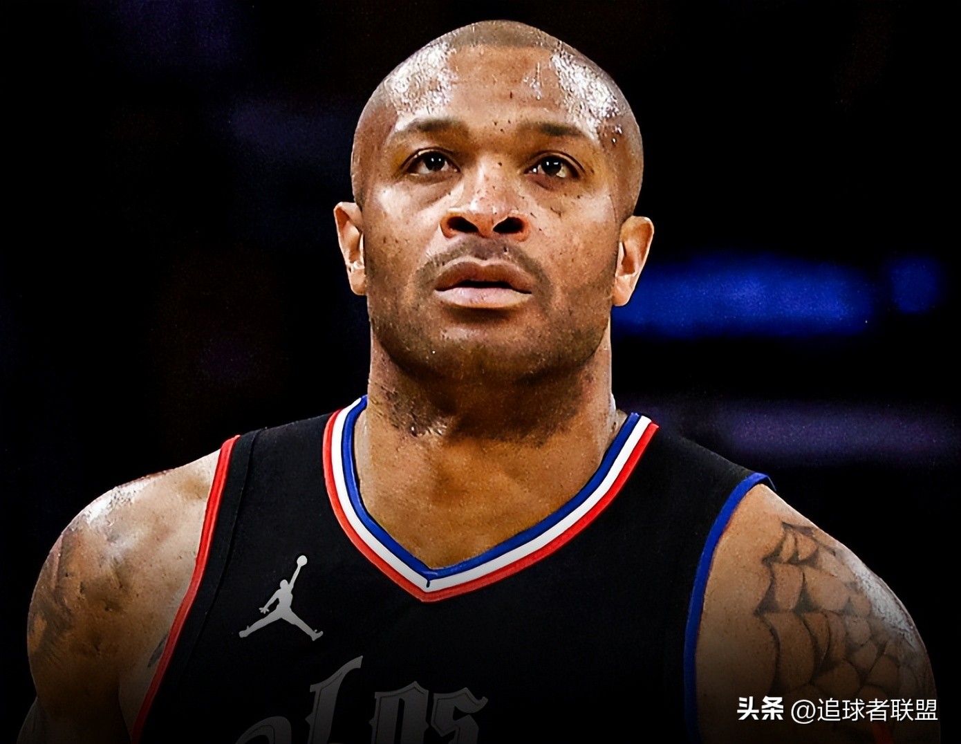 PJ·塔克_NBA老将塔克职业生涯第7队_PJ-塔克尼克斯十天短合同