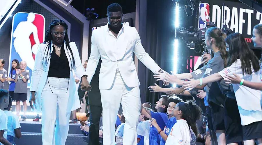 锡安·威廉姆森NBA选秀状元_锡安·威廉姆森PER40+效率值_锡安·威廉姆森