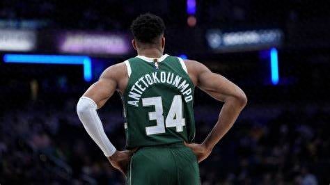 字母哥离队密尔沃基雄鹿_密尔沃基雄鹿队_NBA选秀大会试训新秀