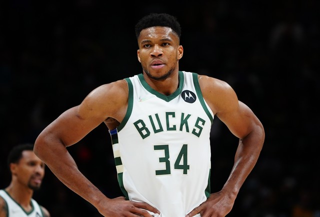 NBA选秀大会试训新秀_密尔沃基雄鹿队_字母哥离队密尔沃基雄鹿