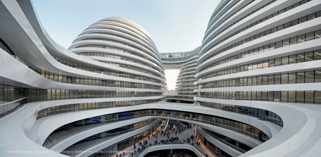 扎哈·哈迪德建筑事务所特展_中国建筑界女性建筑师_扎哈