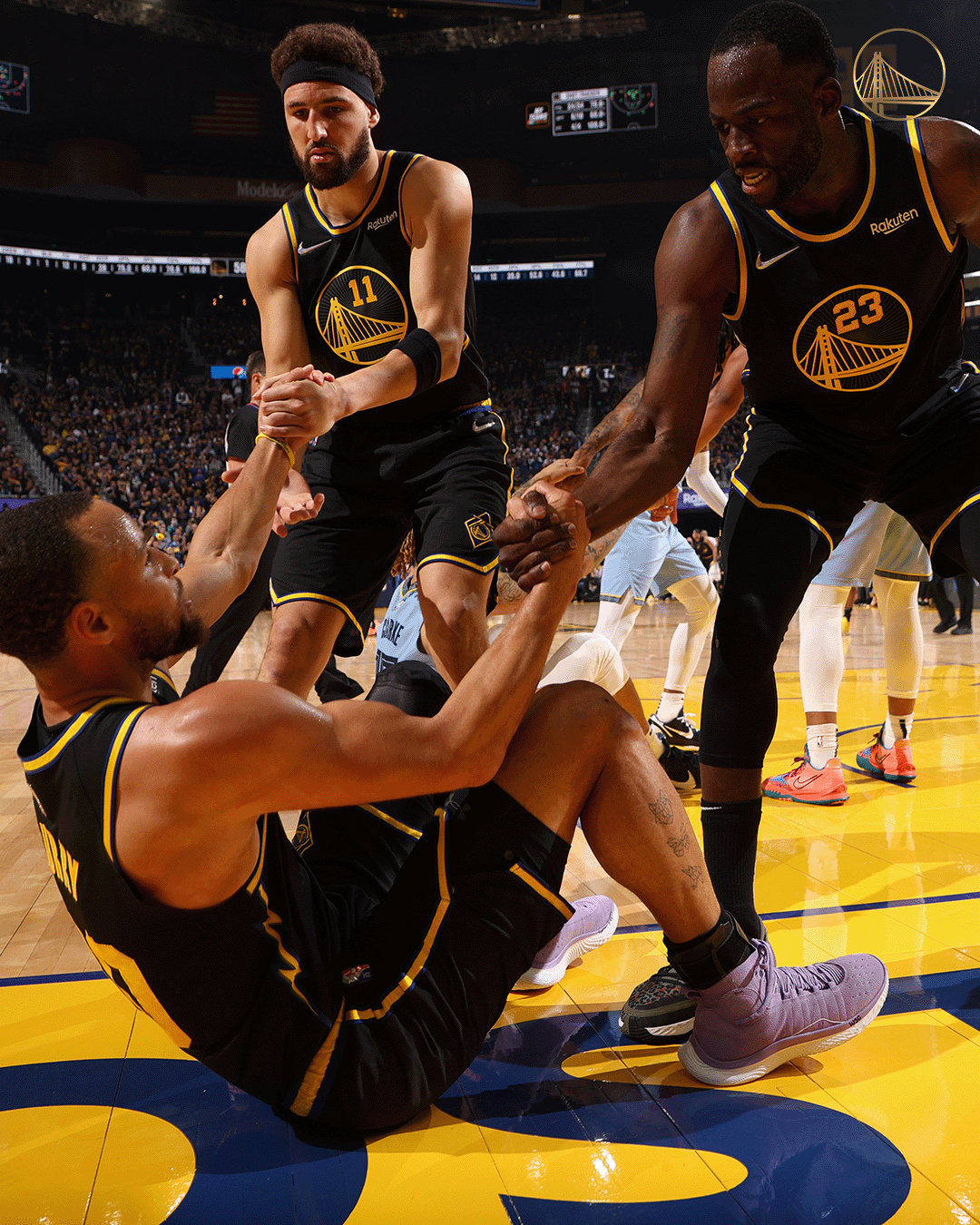 金州勇士队_金州勇士奢侈税_NBA球队收入排名