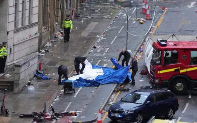 利物浦街头汽车冲撞事件_利物浦_英国公共安全危机