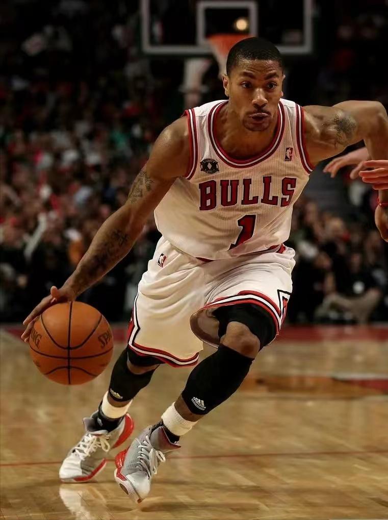 德里克·罗斯_德里克·罗斯篮球天赋_德里克·罗斯NBA最年轻MVP