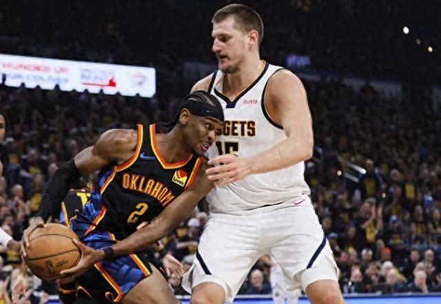 保罗·乔治_NBA 保罗·乔治 顶薪合同困境_ 76人队 乔治交易难题