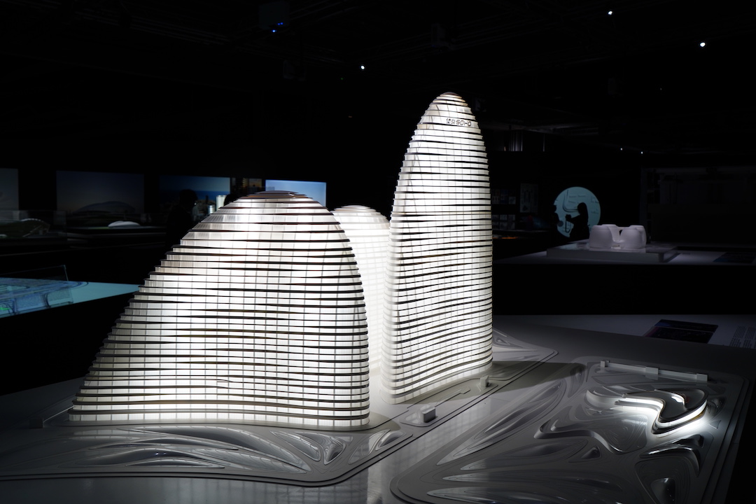 扎哈·哈迪德建筑事务所设计展_扎哈_北京丽泽SOHO项目