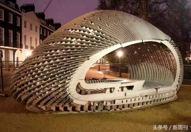 扎哈·哈迪德建筑作品回顾展_扎哈_扎哈·哈迪德建筑风格