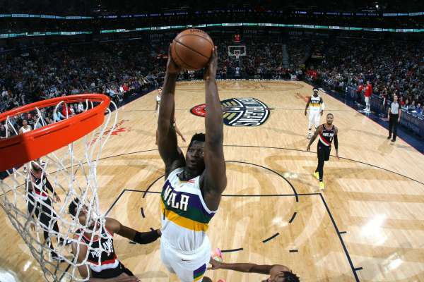 锡安·威廉姆森NBA纪录_鹈鹕新科状元锡安数据_锡安·威廉姆森