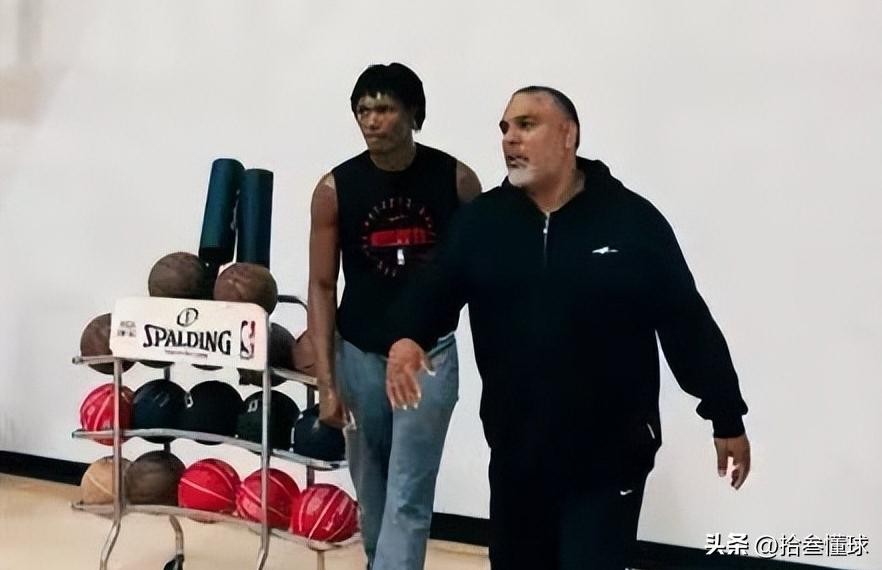 杰伦·格林_杰伦格林转投开拓者_火箭队杰伦格林战术争议