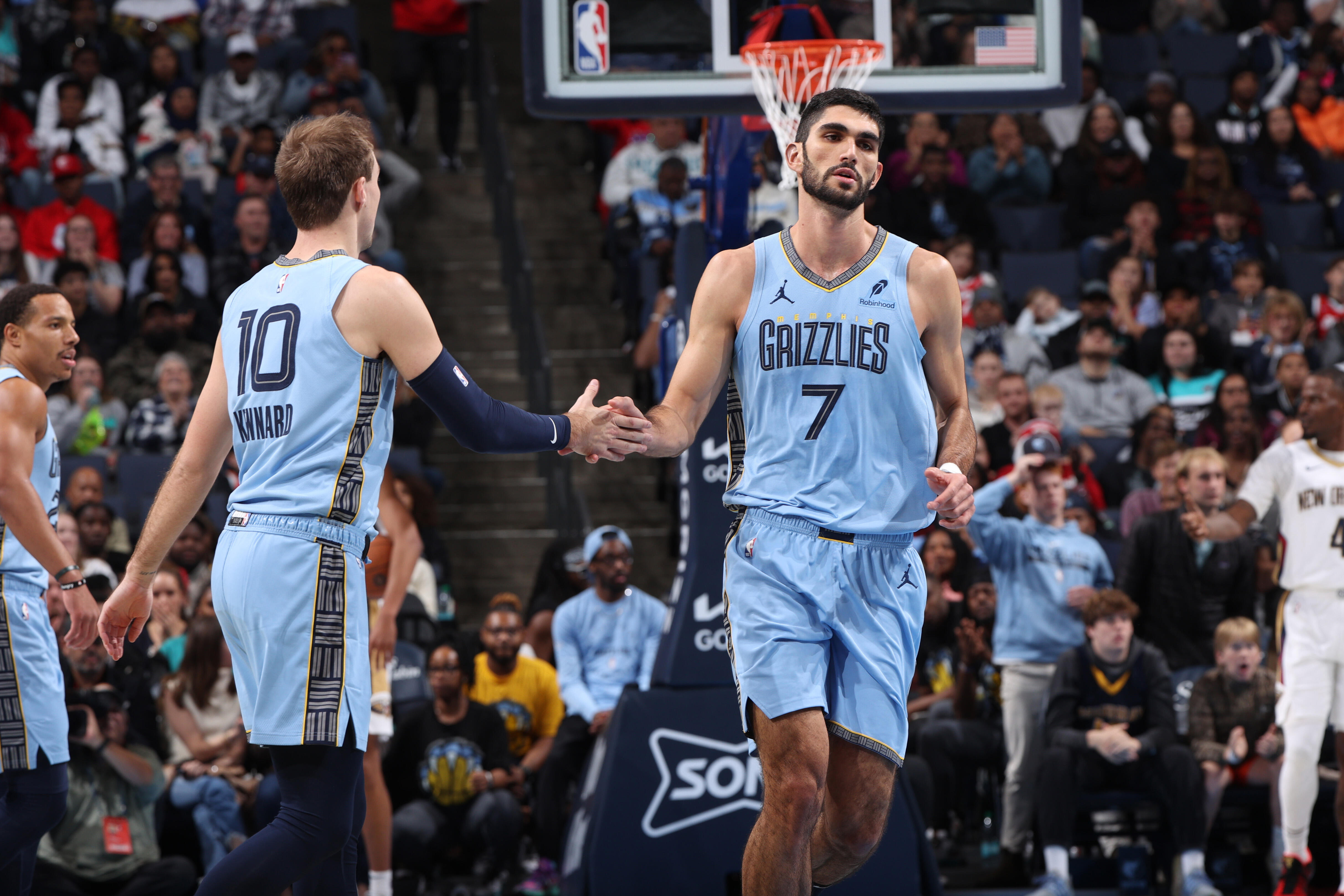 孟菲斯灰熊队_NBA灰熊队贾-莫兰特表现_孟菲斯灰熊连胜战绩