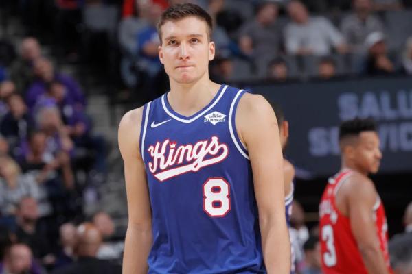 自由球员_NBA自由球员市场低估球员_博格丹·博格达诺维奇签约分析