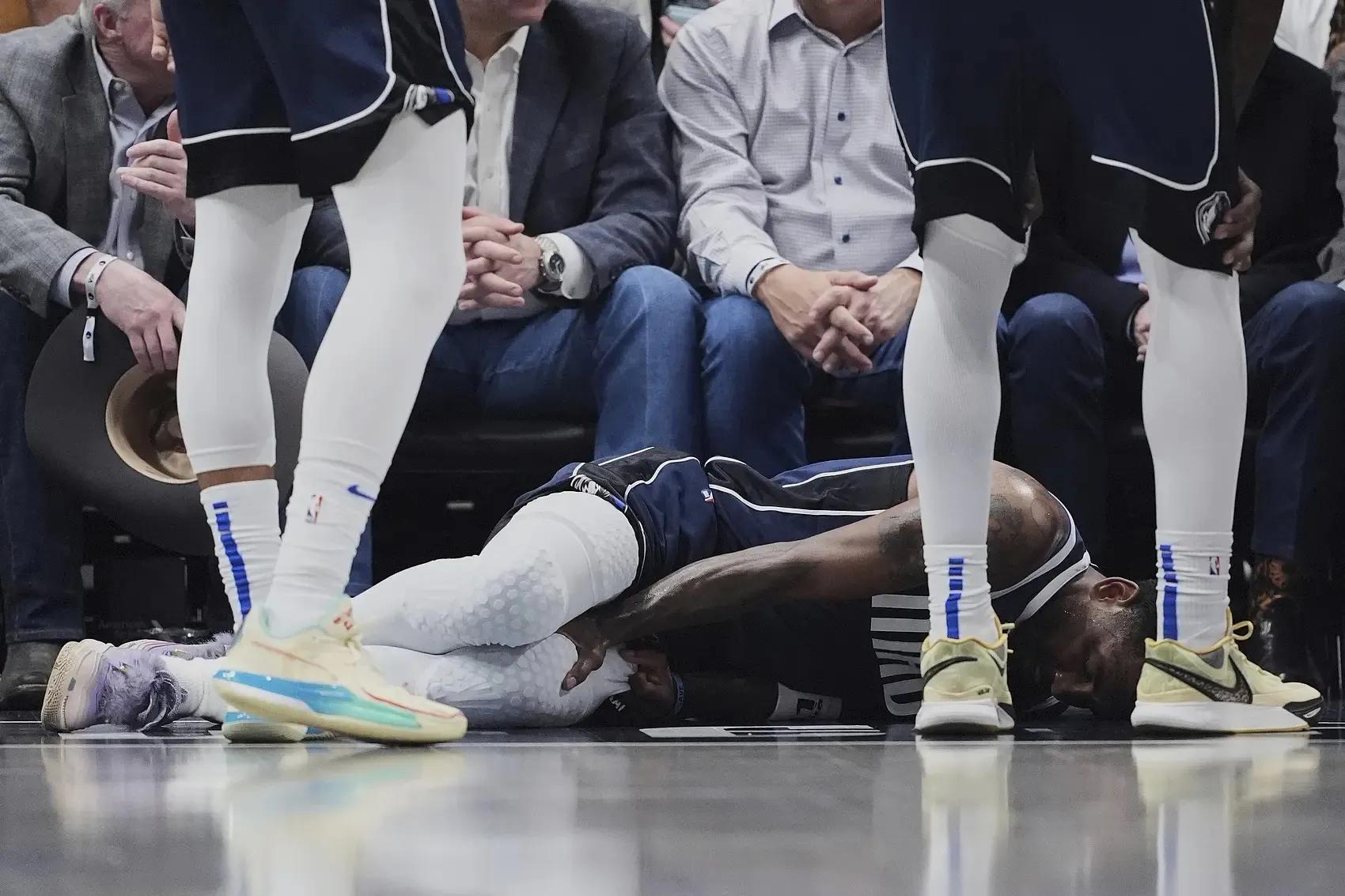 独行侠欧文三年合同_NBA凯里·欧文降薪续约_凯里·欧文