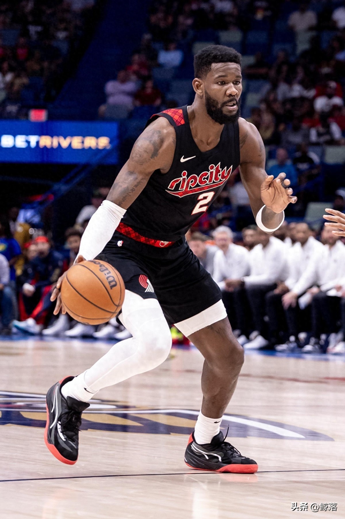 德安德烈·艾顿_德安德烈·艾顿NBA处境_艾顿开拓者买断协议