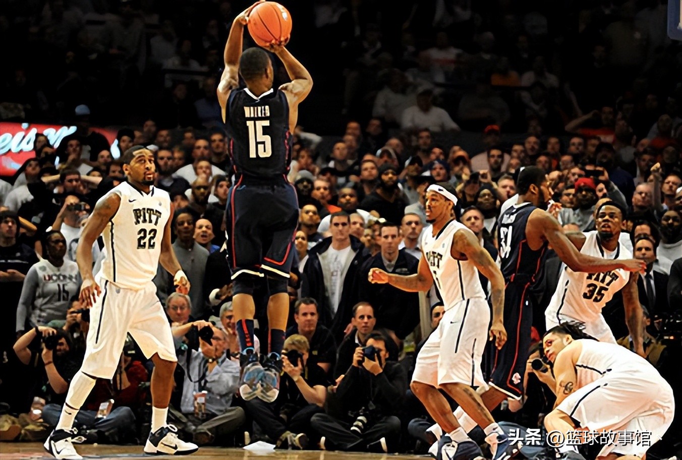  蜂王肯巴-沃克欧洲加盟经历 _肯巴·沃克_NBA肯巴-沃克职业生涯回顾