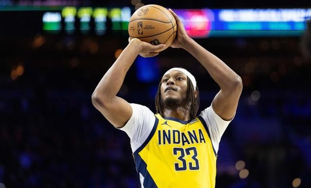 自由球员_NBA自由球员市场分析_约什-吉迪续约情况