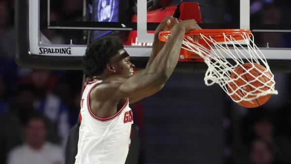 安东尼·爱德华兹母亲外婆影响_NBA状元爱德华兹成长经历_安东尼·爱德华兹