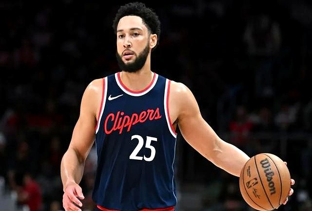 迷你中产合同抢夺_NBA自由市场球员合同_自由球员