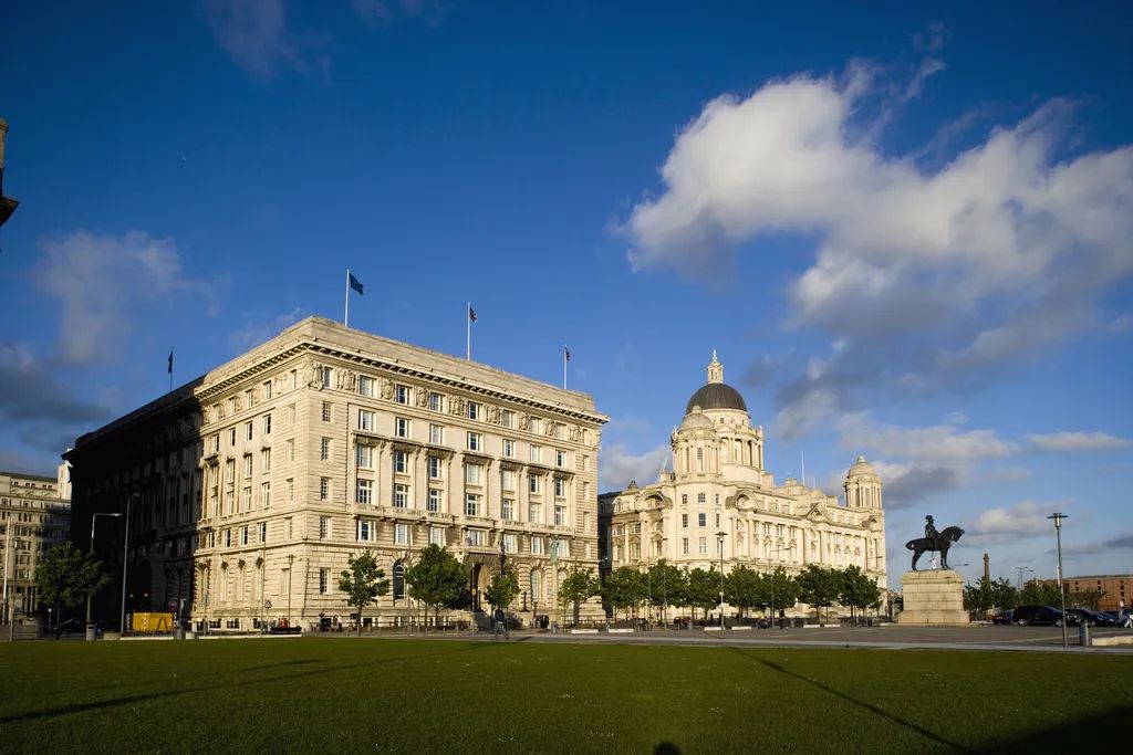 利物浦_利物浦英超揭幕战_利物浦披头士文化周旅游