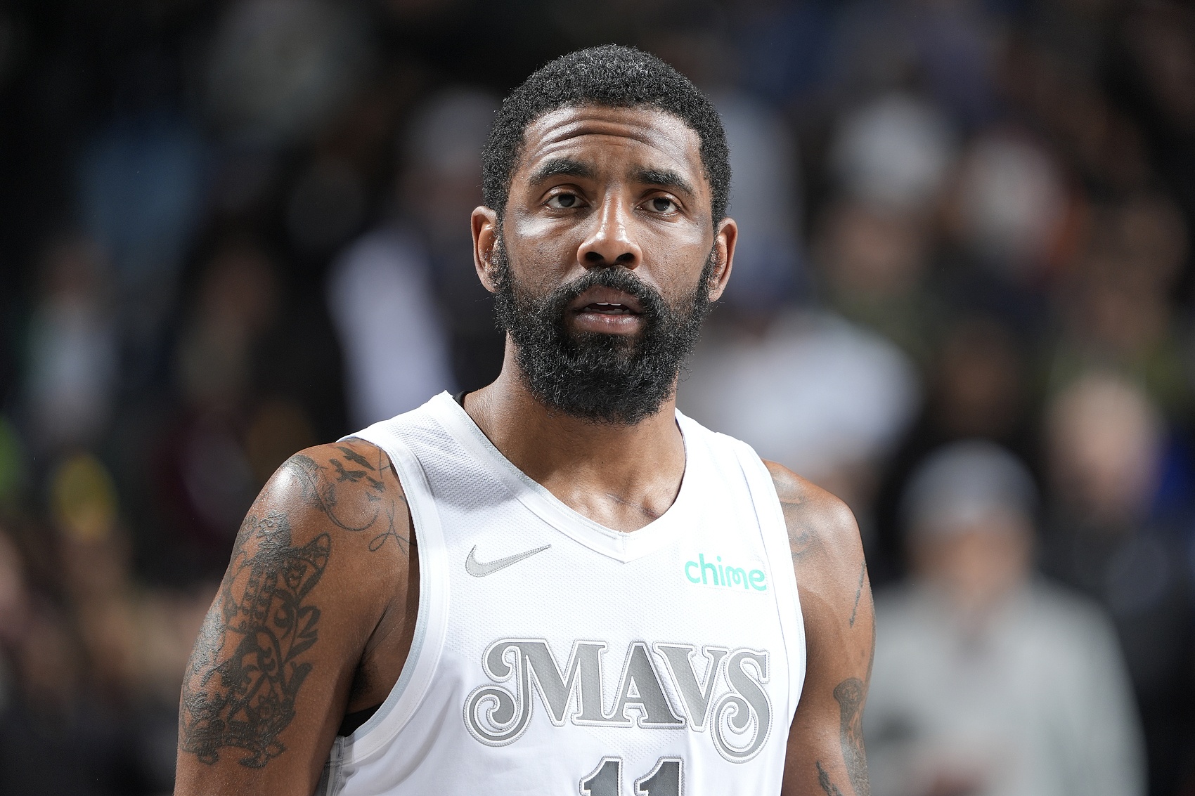 自由球员_勒布朗詹姆斯球员选项分析_NBA2025自由球员市场预测
