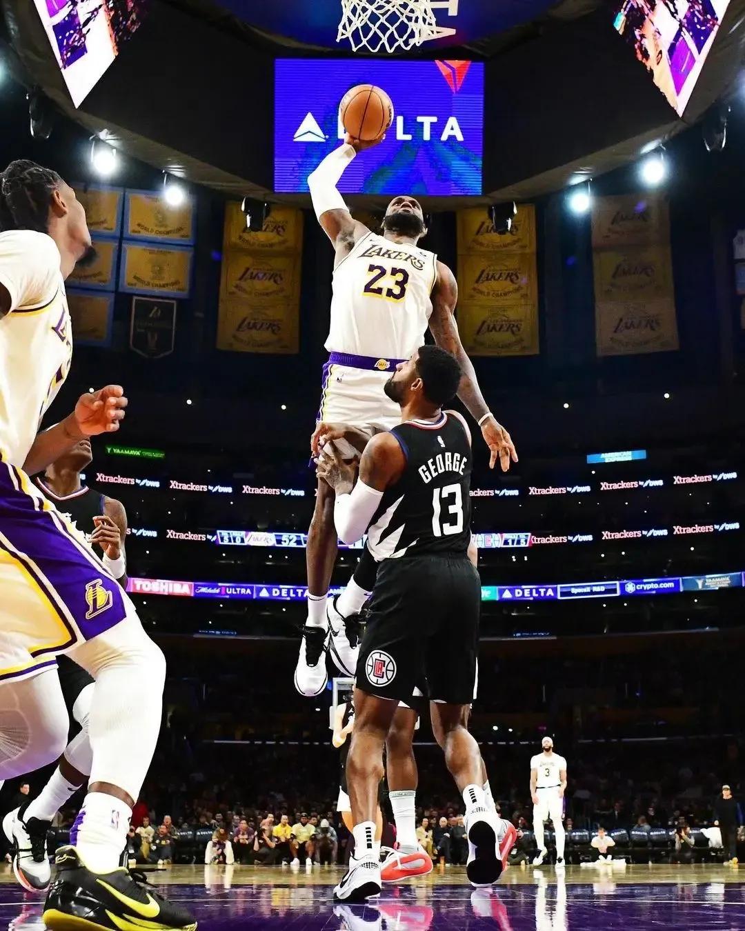 NBA比赛预测湖人队胜算_NBA洛杉矶湖人队对阵多伦多猛龙队分析_多伦多猛龙队