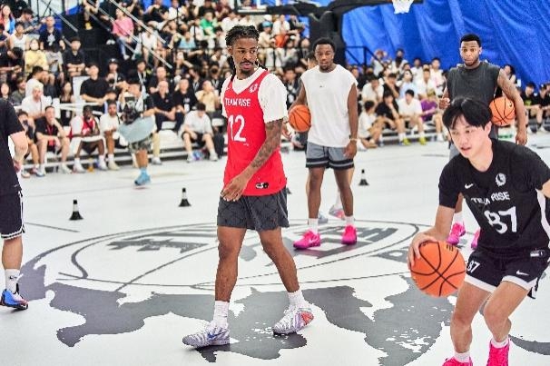 莫兰特上海篮球课_NBA球星贾莫兰特中国行_贾·莫兰特