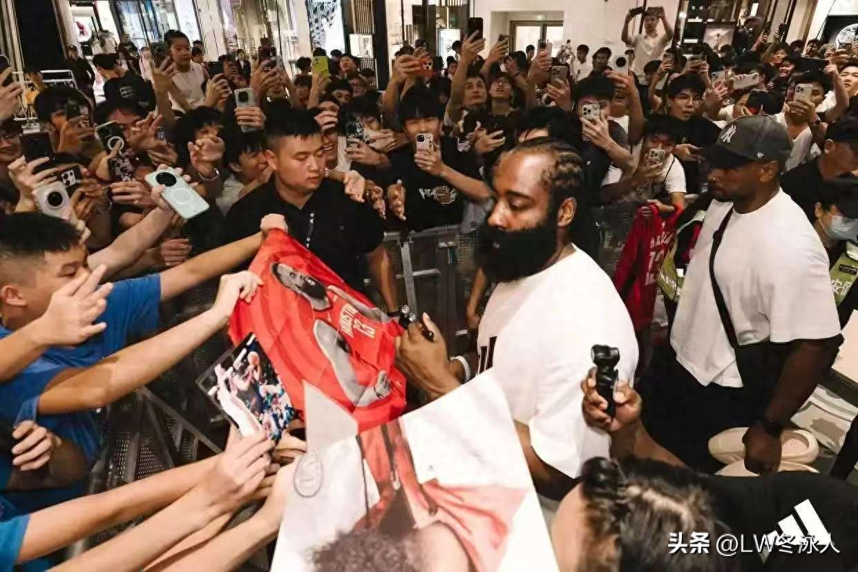 快船队_凯文乐福加盟快船_快船队休赛期交易补强
