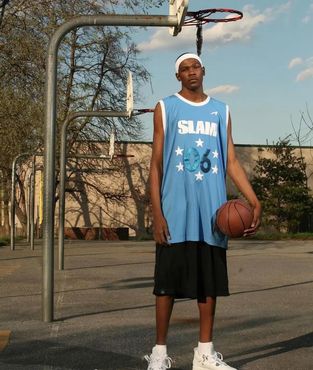 Kevin Durant early life_Kevin Durant high school career_凯文·杜兰特