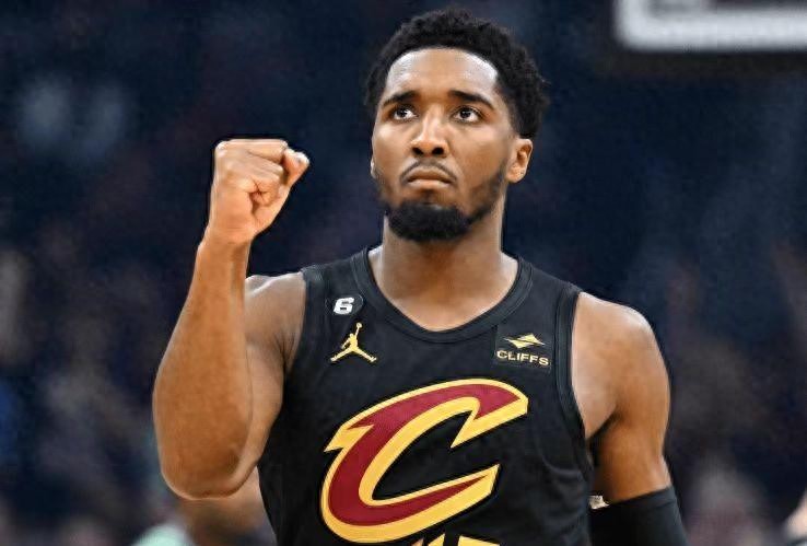 克利夫兰骑士队_NBA季前赛分析_芝加哥公牛队对克利夫兰骑士队