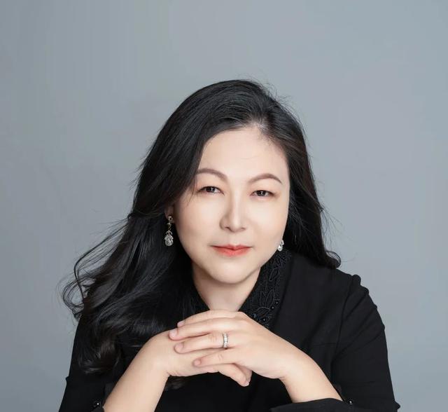 波特兰开拓者收购 42.5亿美元 熊猫快餐程氏家族_波特兰开拓者队