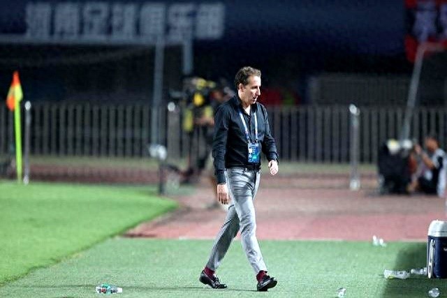 河南队拉莫斯 足协杯半决赛 拉莫斯战术分析_拉莫斯