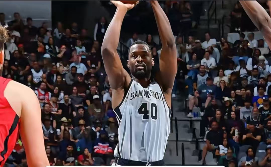 文班亚马申京对决_圣安东尼奥马刺队_圣安东尼奥马刺VS休斯顿火箭NBA杯赛